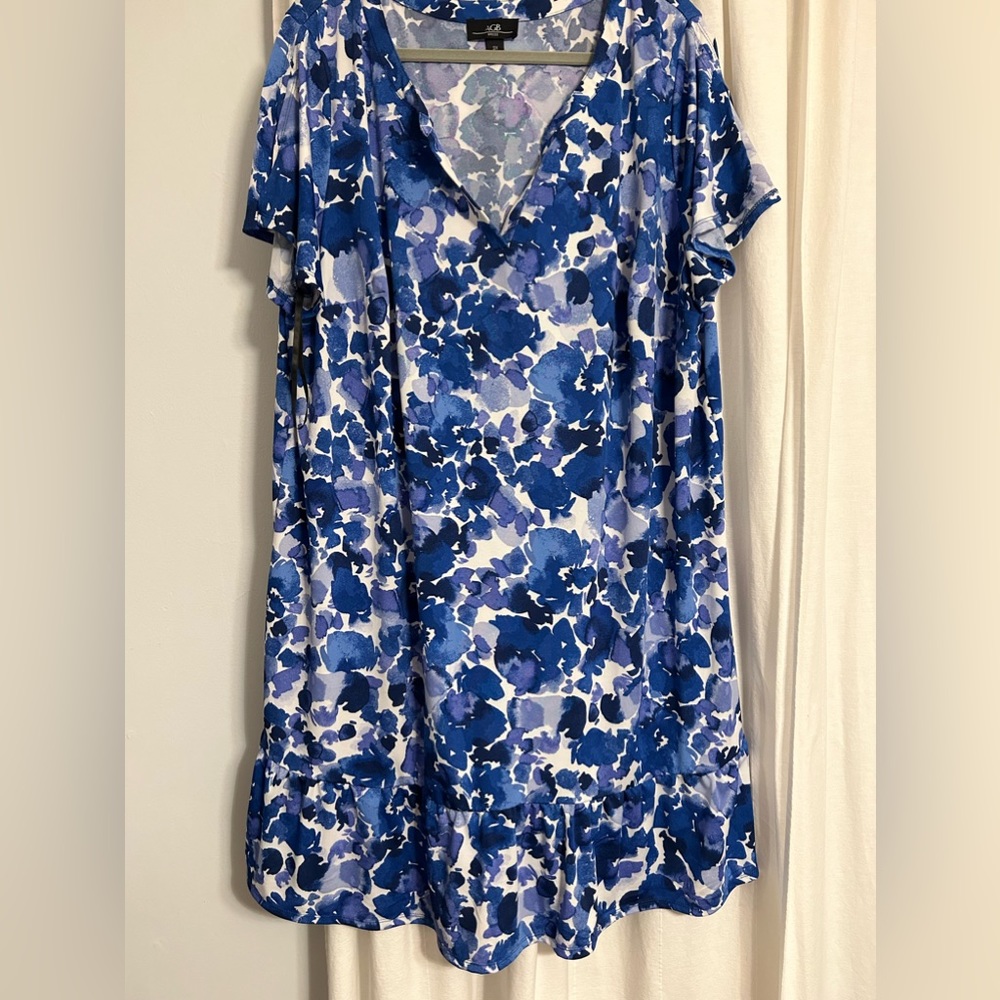 Plus size dress